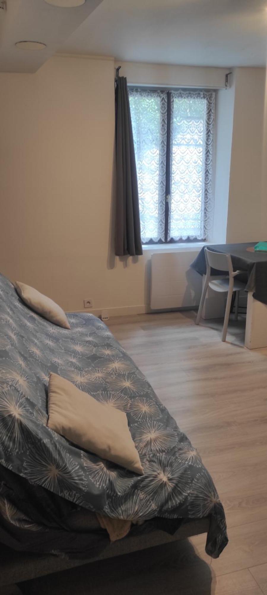 Superbe Appartement En Plein Centre Ville Viarmes Εξωτερικό φωτογραφία
